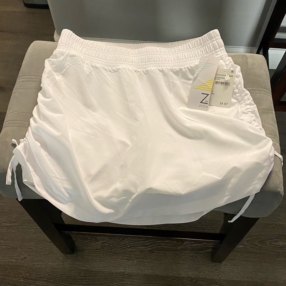 BNWT Z by Zella Skort - White Small - Picture 3 of 6